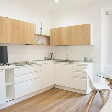 Mascari - Aqua Апартаменты Лекко